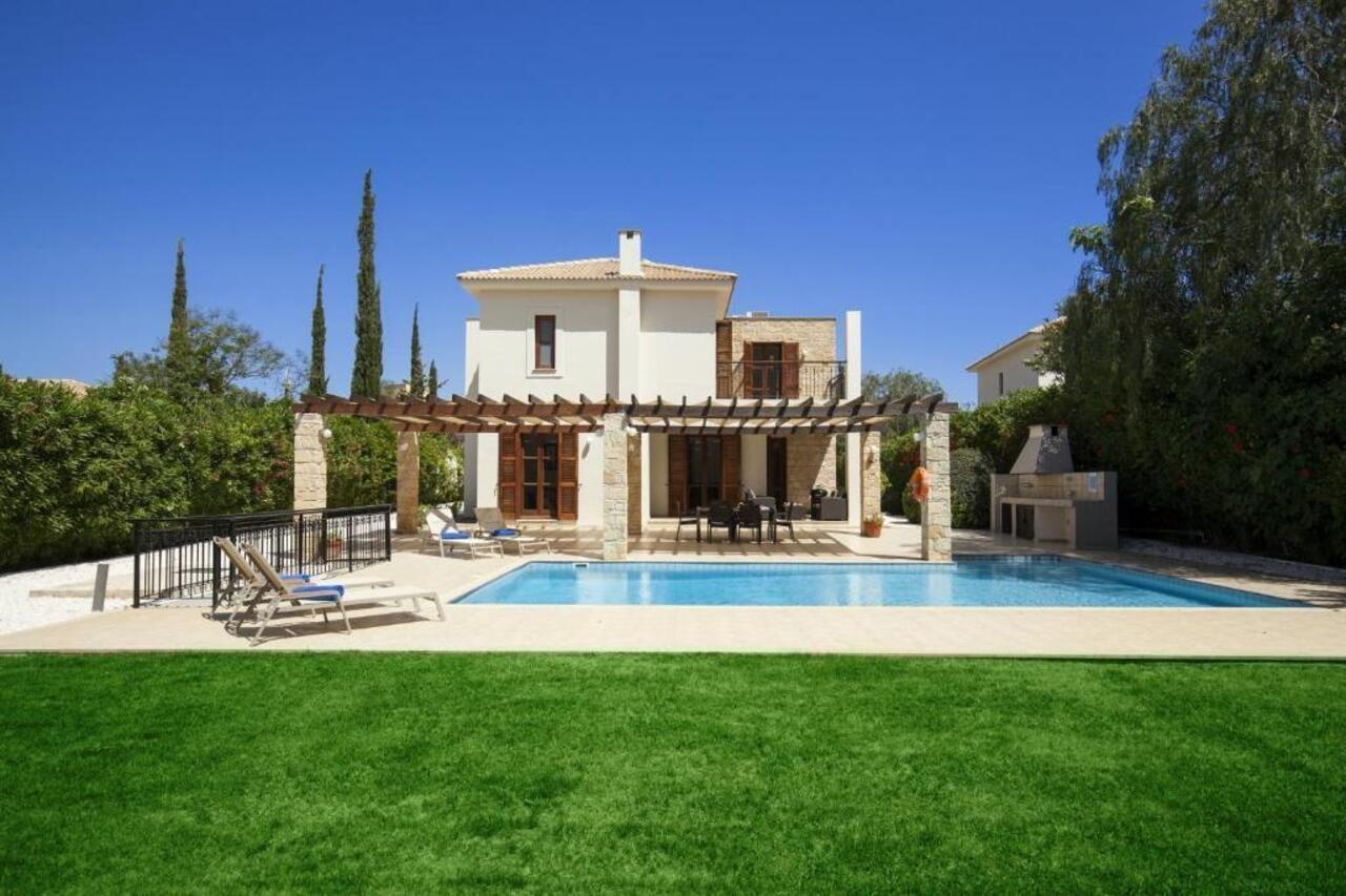 Aphrodite Hills Holiday Residences Ngoại thất bức ảnh