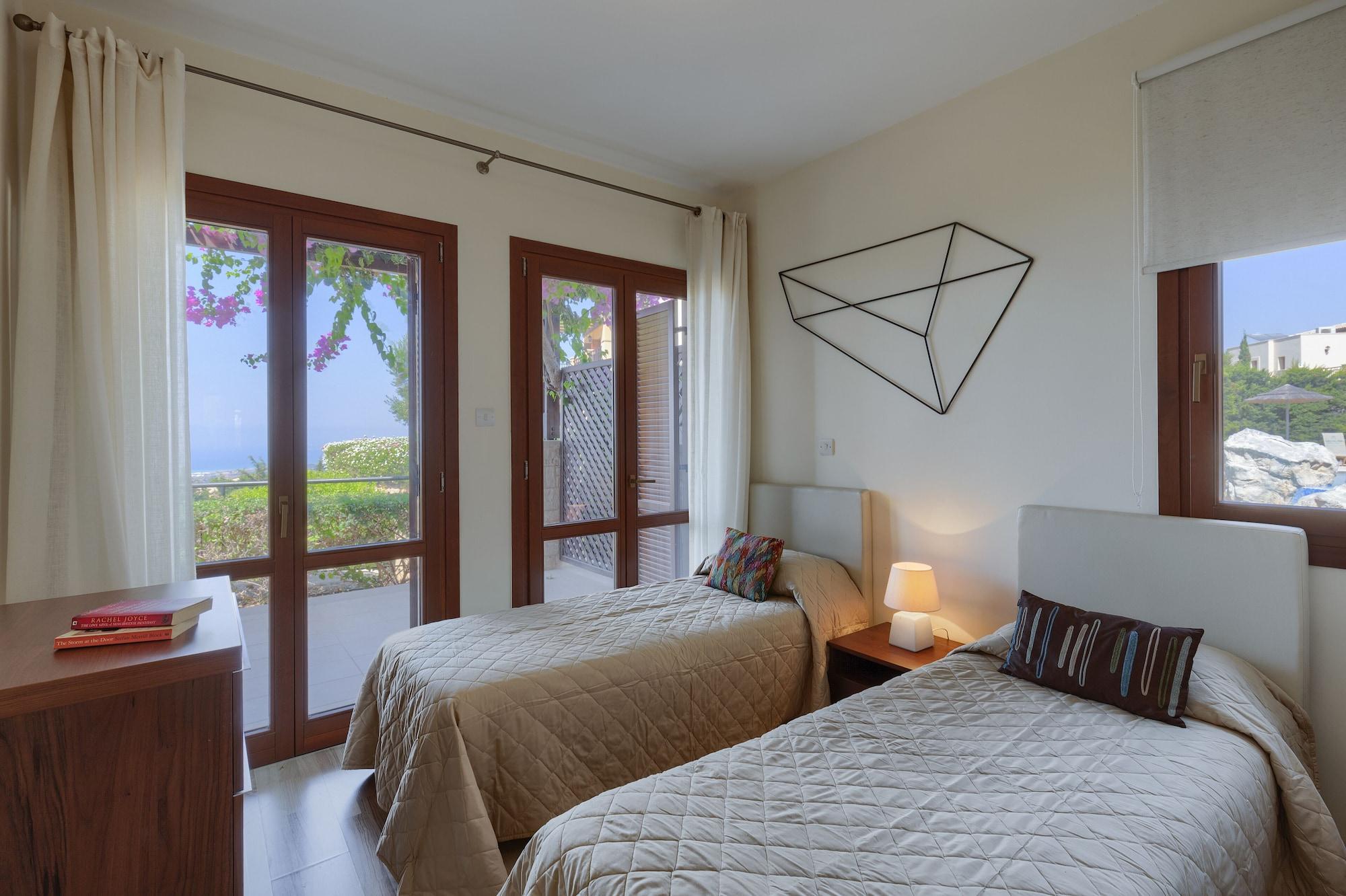 Aphrodite Hills Holiday Residences Ngoại thất bức ảnh
