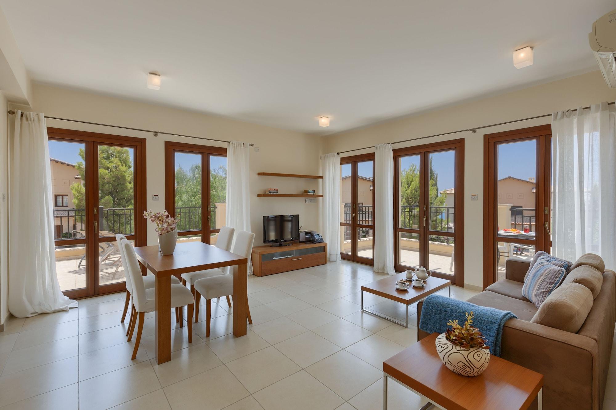 Aphrodite Hills Holiday Residences Ngoại thất bức ảnh